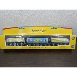 Rare Wooden Brightline Maxim Enterprise Series Train Car Set